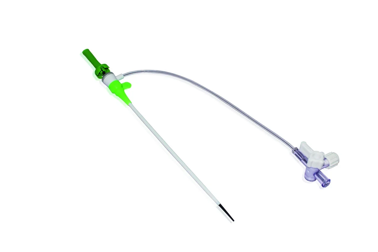 Set Introductor Radial — 4 a 8 F, con Aguja y Guía — Transradial Introducer Set — 4 to 8 F, with Needle & Wire SKU XY-RIS