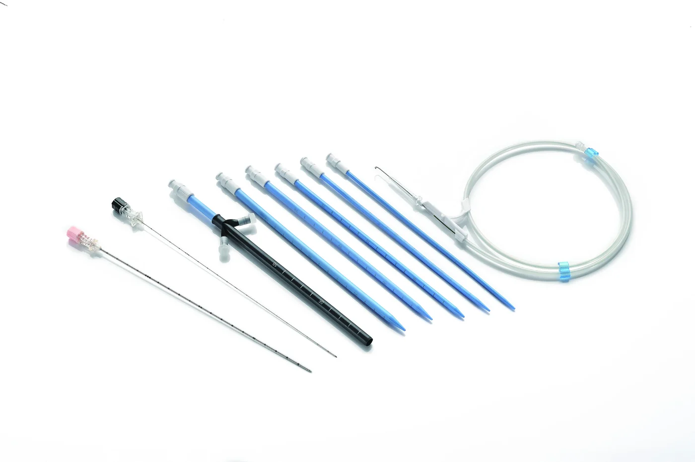 Set de Nefrostomía Percutánea — 10 a 22 F, Dilatación desde 8F — Percutaneous Nephrostomy Set — 10 to 22 F, Dilatation from 8F SKU XY-NFS